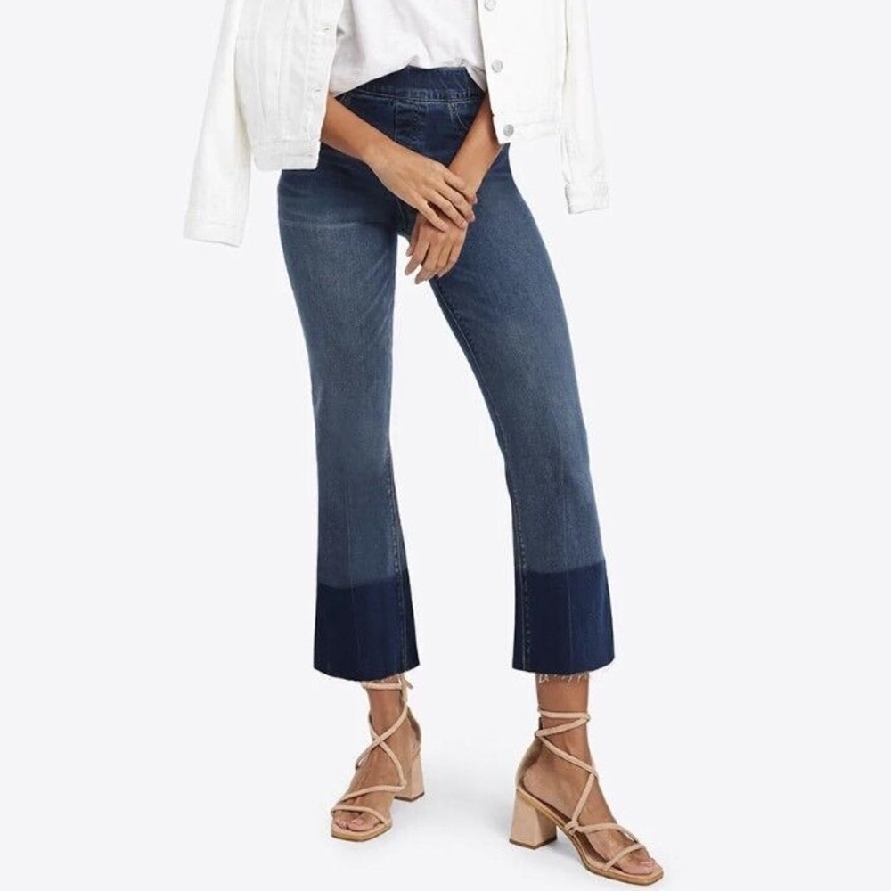 Spanx Cropped Flared Denim Jeans Medium wash